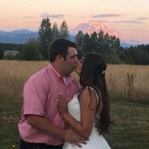 Meet your Posher, Adam